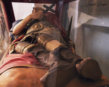 santrifone_statua_lignea_basso