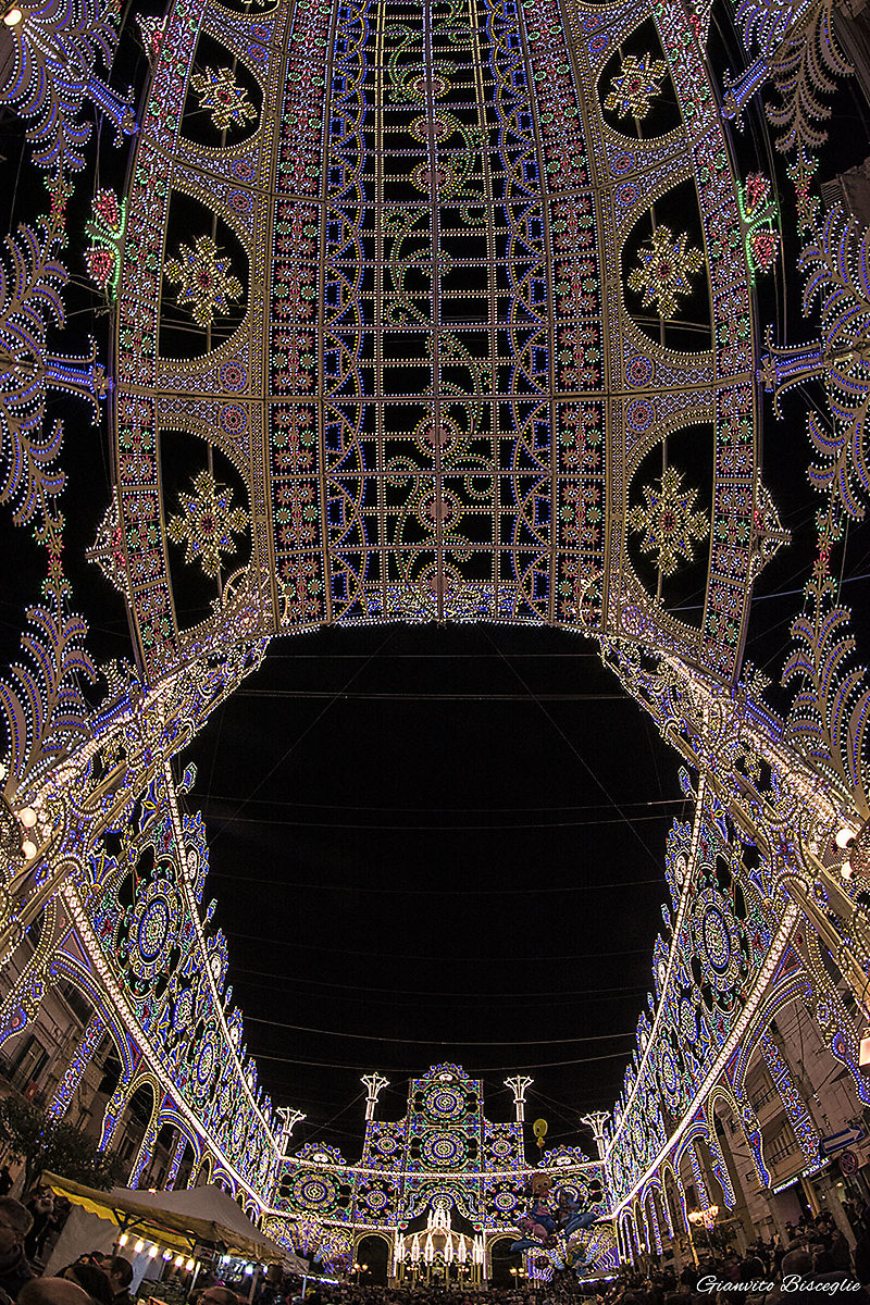 Luminarie a San TRIFONE - day and night