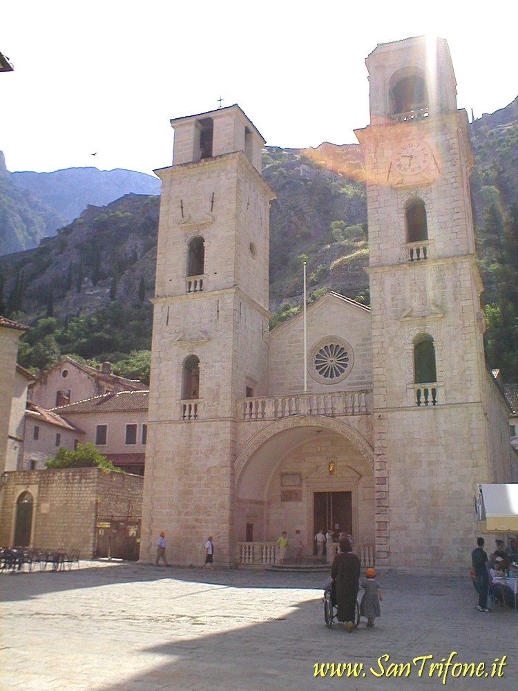 CATTARO (Montenegro) - Giugno 2004